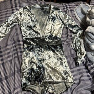 SHEIN Shimmering Velvet Romper - Silver